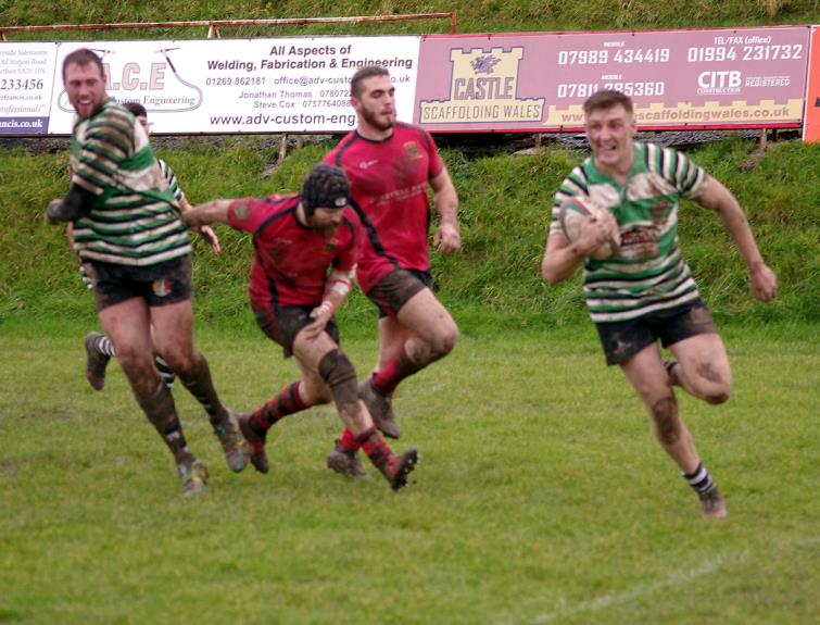 Alex Codd scores the opening try for Whitland
